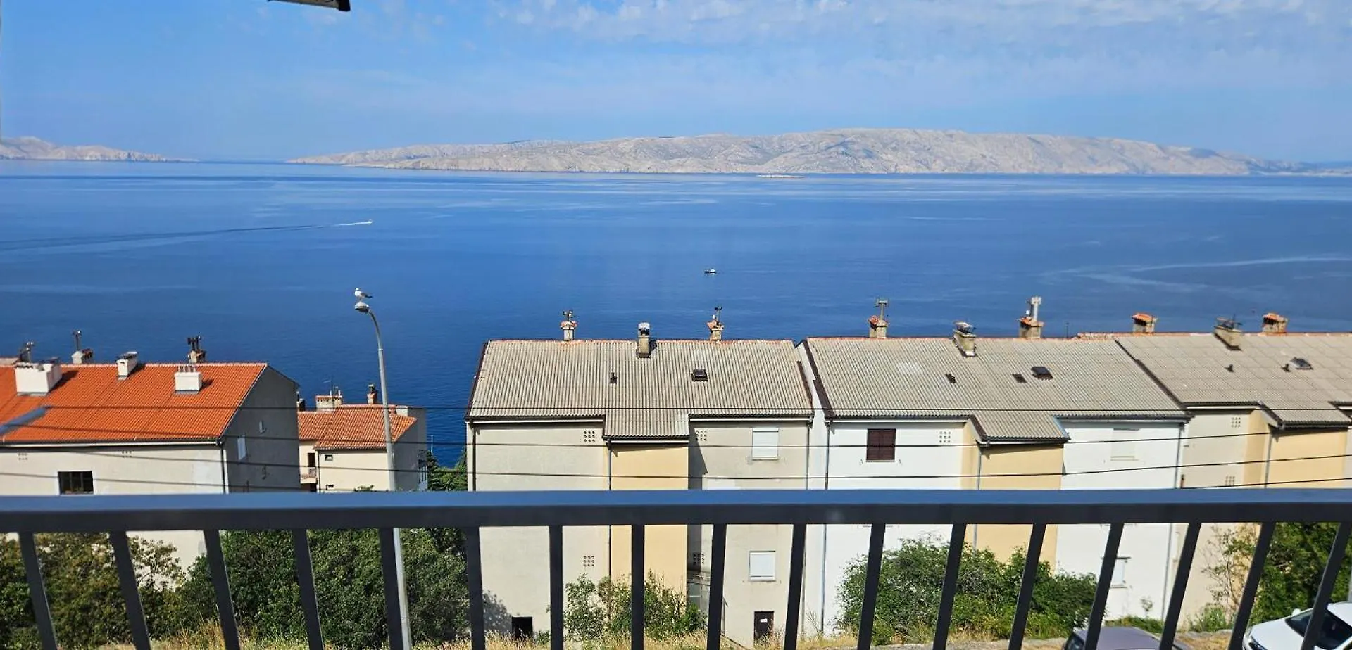 Mama Dada'S Apartment Senj